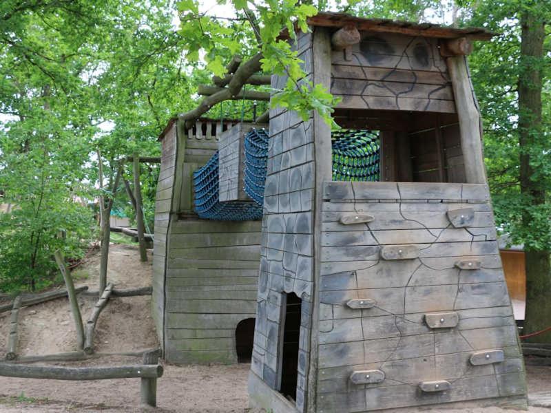 Ferien-& Erlebnispark Ploetzky Schönebeck Eksteriør billede